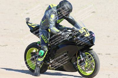 media/Nov-01-2025-CVMA (Sat) [[fc0f7531b8]]/Race 2-Amateur Formula Middleweight/